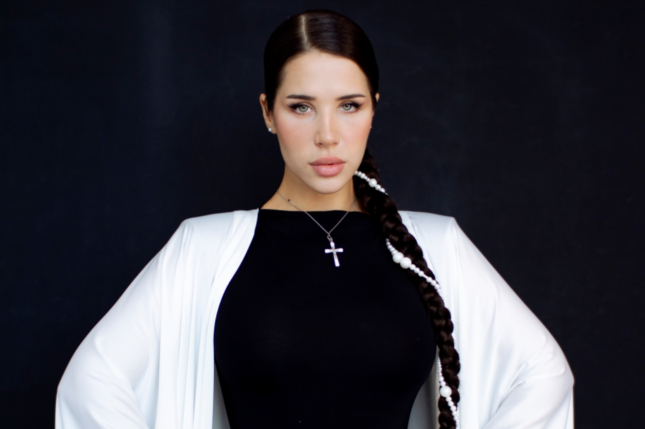 Chart Mix Project. Woman power